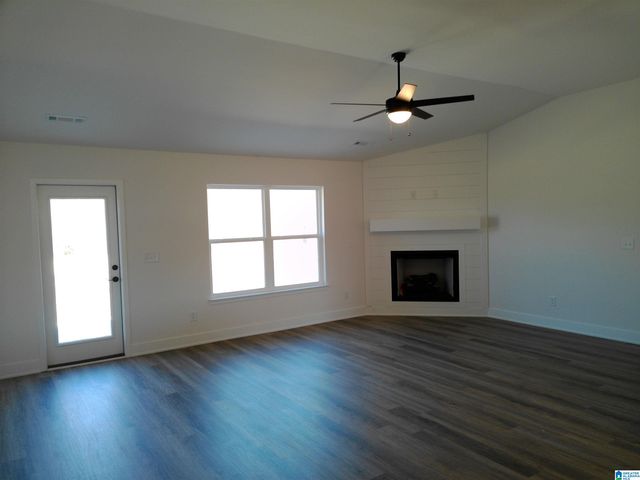 636 JAMESTOWN CIRCLE, Montevallo, AL 35115