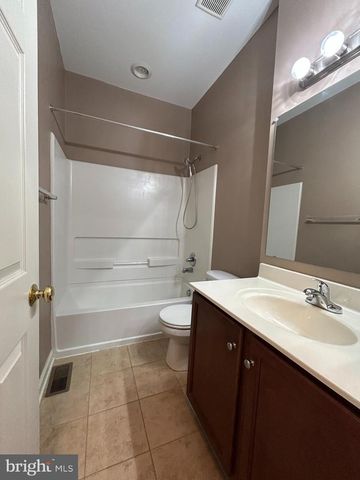 1379 PARISH AVE, Claymont, DE 19703
