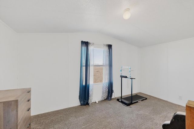 2 Connecticut Court, Moriarty, NM 87035