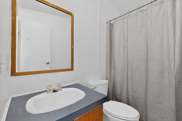 2 Connecticut Court, Moriarty, NM 87035