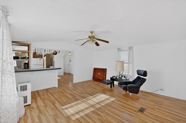 2 Connecticut Court, Moriarty, NM 87035