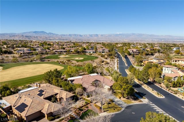 1 Knob Oak Drive, Henderson, NV 89052