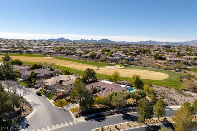 1 Knob Oak Drive, Henderson, NV 89052