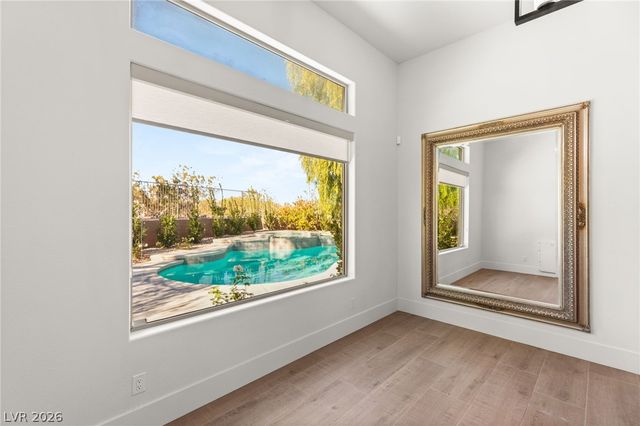 1 Knob Oak Drive, Henderson, NV 89052