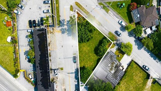 699 E Okeechobee Rd, Hialeah, FL 33010