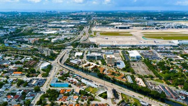 699 E Okeechobee Rd, Hialeah, FL 33010