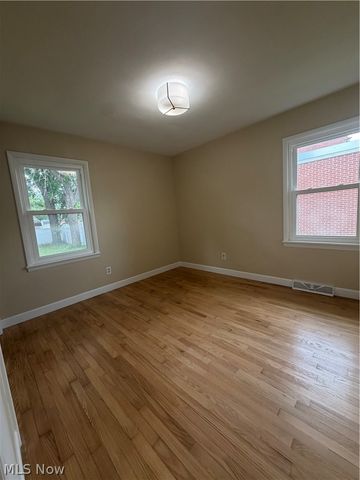 712 41st Street, Vienna, WV 26105