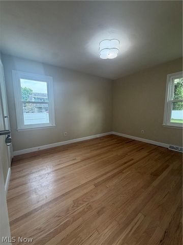 712 41st Street, Vienna, WV 26105