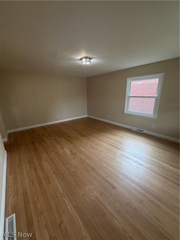 712 41st Street, Vienna, WV 26105