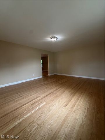 712 41st Street, Vienna, WV 26105