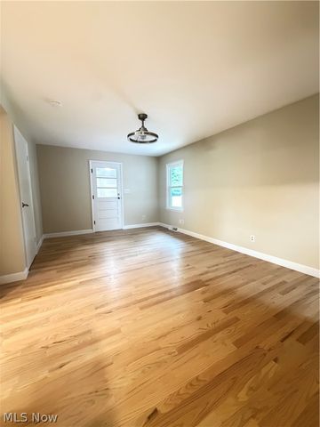 712 41st Street, Vienna, WV 26105