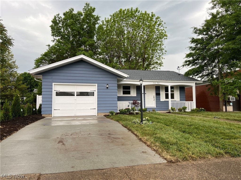 712 41st Street, Vienna, WV 26105