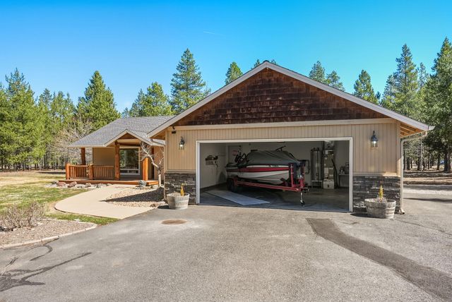 52220 Dorrance Meadow Road, La Pine, OR 97739