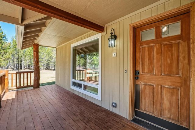 52220 Dorrance Meadow Road, La Pine, OR 97739