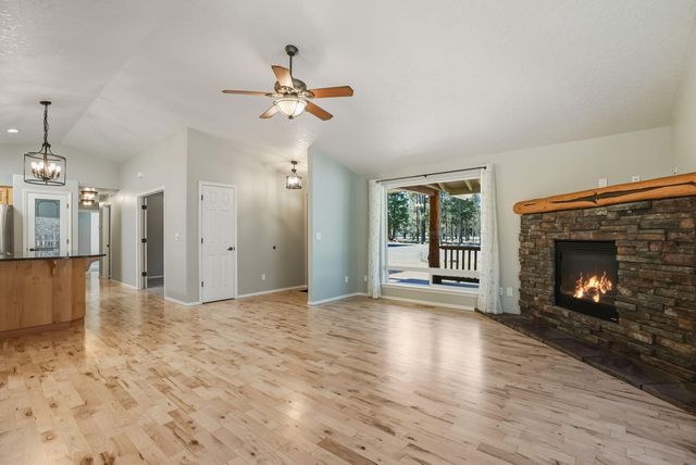 52220 Dorrance Meadow Road, La Pine, OR 97739