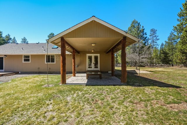 52220 Dorrance Meadow Road, La Pine, OR 97739