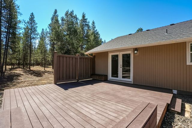 52220 Dorrance Meadow Road, La Pine, OR 97739
