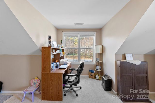 600 Summey Farm Drive, Dallas, NC 28034