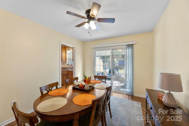 600 Summey Farm Drive, Dallas, NC 28034