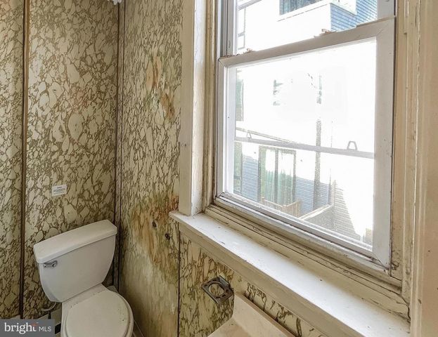 1255 S RUBY ST, Philadelphia, PA 19143