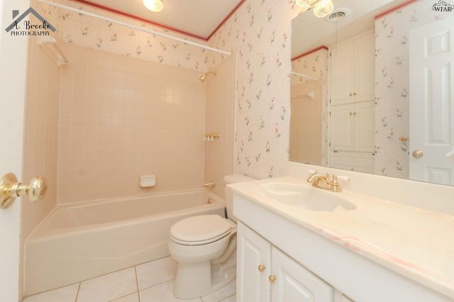 903 MIMOSA STREET, Burkburnett, TX 76354