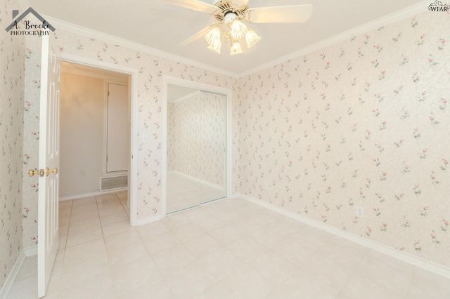 903 MIMOSA STREET, Burkburnett, TX 76354