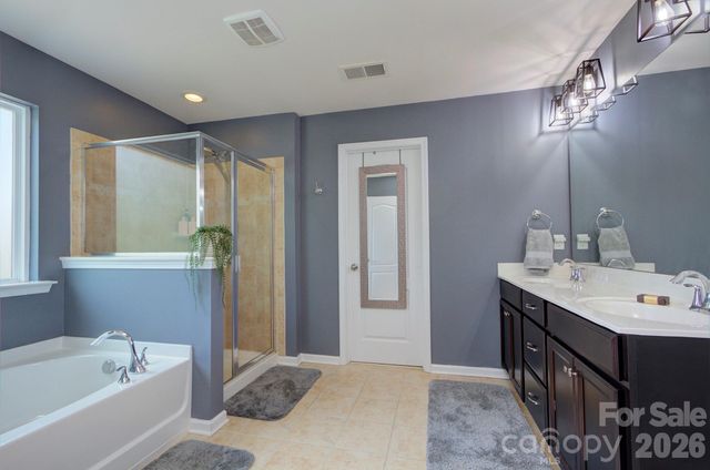 9277 Perseverance Drive, Harrisburg, NC 28075
