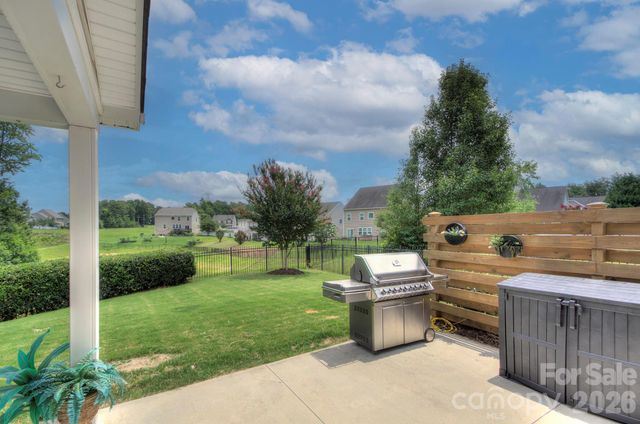 9277 Perseverance Drive, Harrisburg, NC 28075