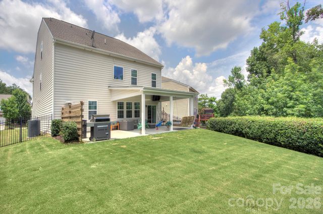9277 Perseverance Drive, Harrisburg, NC 28075