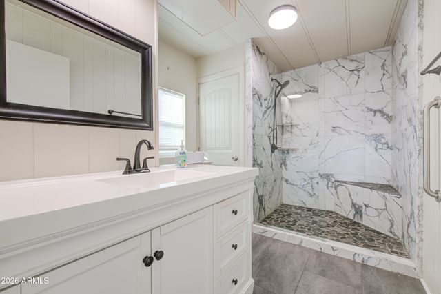 5460 E ARBOR Avenue, Mesa, AZ 85206