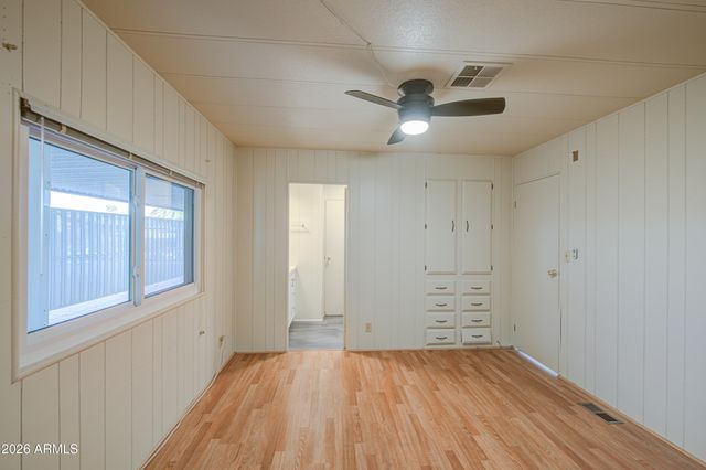 5460 E ARBOR Avenue, Mesa, AZ 85206