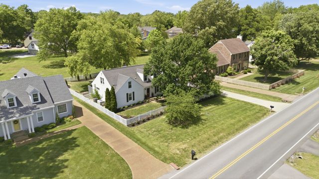 310 Cotton Ln, Franklin, TN 37069