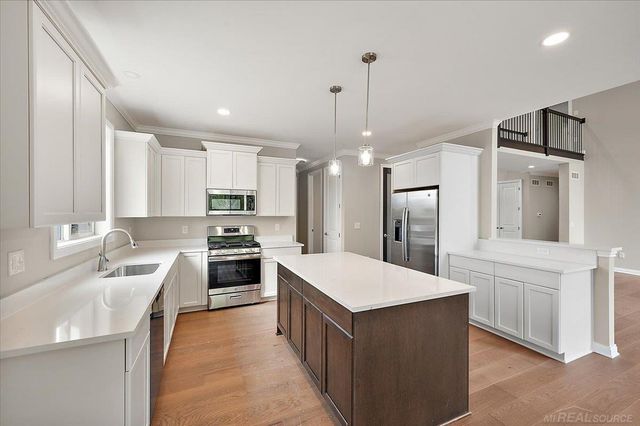 18764 Via Firenze Drive, Macomb, MI 48044