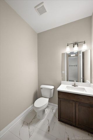 18764 Via Firenze Drive, Macomb, MI 48044