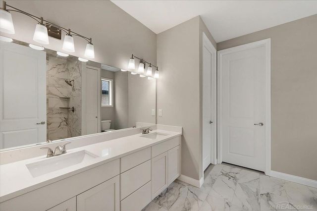 18764 Via Firenze Drive, Macomb, MI 48044
