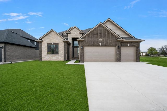 18764 Via Firenze Drive, Macomb, MI 48044