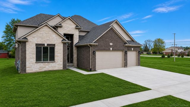 18764 Via Firenze Drive, Macomb, MI 48044