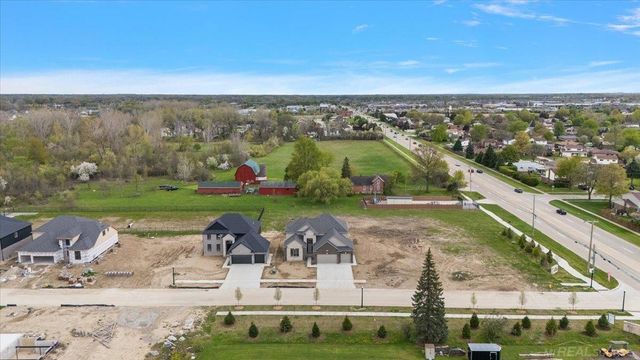 18764 Via Firenze Drive, Macomb, MI 48044