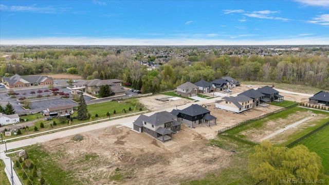 18764 Via Firenze Drive, Macomb, MI 48044