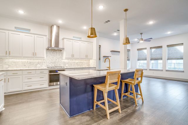 4913 Hidden Grove Drive, Fort Worth, TX 76114