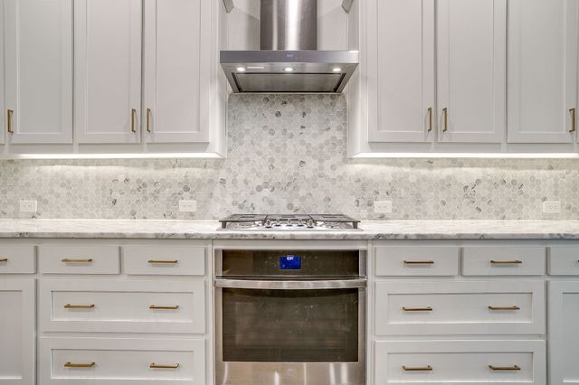 4913 Hidden Grove Drive, Fort Worth, TX 76114