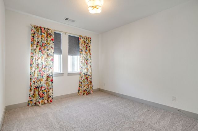 4913 Hidden Grove Drive, Fort Worth, TX 76114