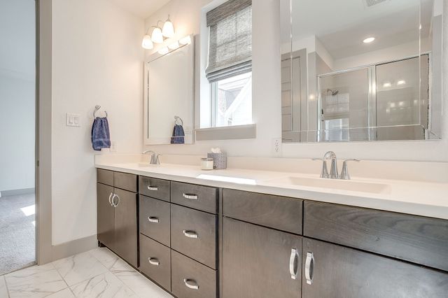 4913 Hidden Grove Drive, Fort Worth, TX 76114