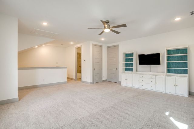 4913 Hidden Grove Drive, Fort Worth, TX 76114