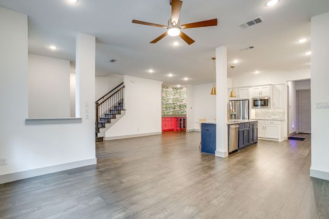 4913 Hidden Grove Drive, Fort Worth, TX 76114