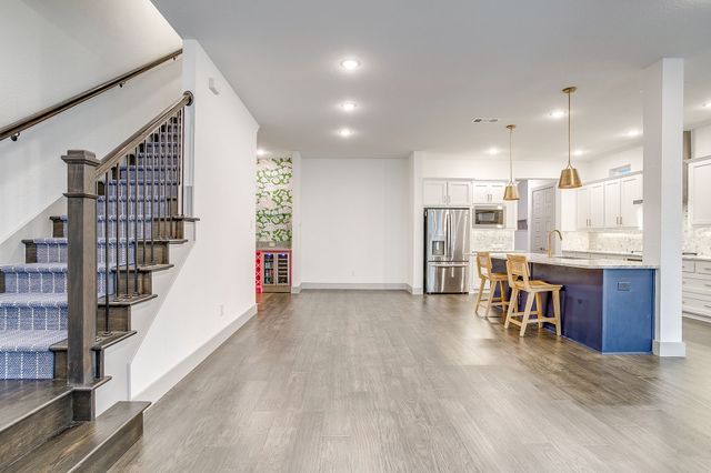 4913 Hidden Grove Drive, Fort Worth, TX 76114