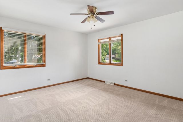 6702 Pershing Court, Woodridge, IL 60517