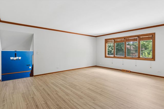 6702 Pershing Court, Woodridge, IL 60517
