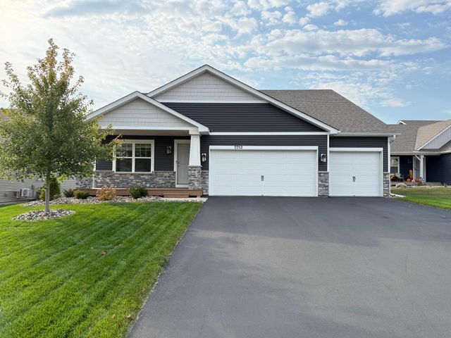 7752 206th Street W, Lakeville, MN 55044