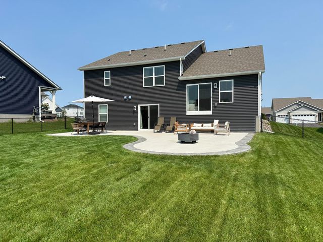 7752 206th Street W, Lakeville, MN 55044